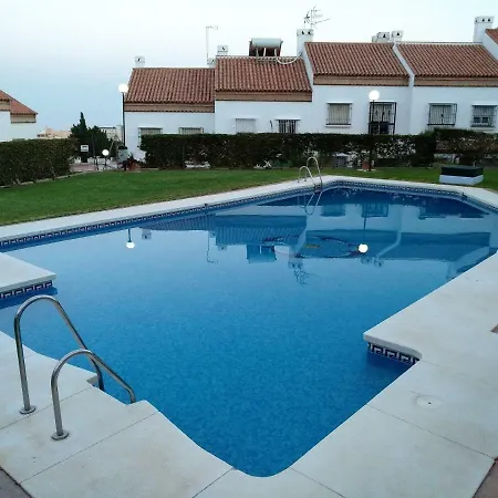 펜션 Montemar Carihuela